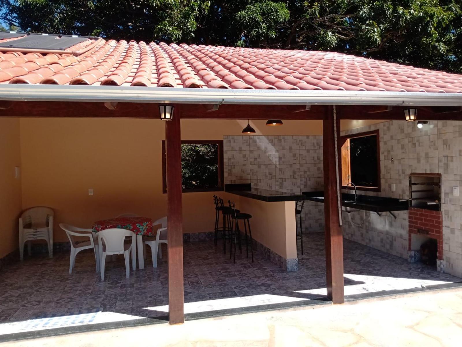 Chale Veredas E Buritis Pirenopolis Luaran gambar